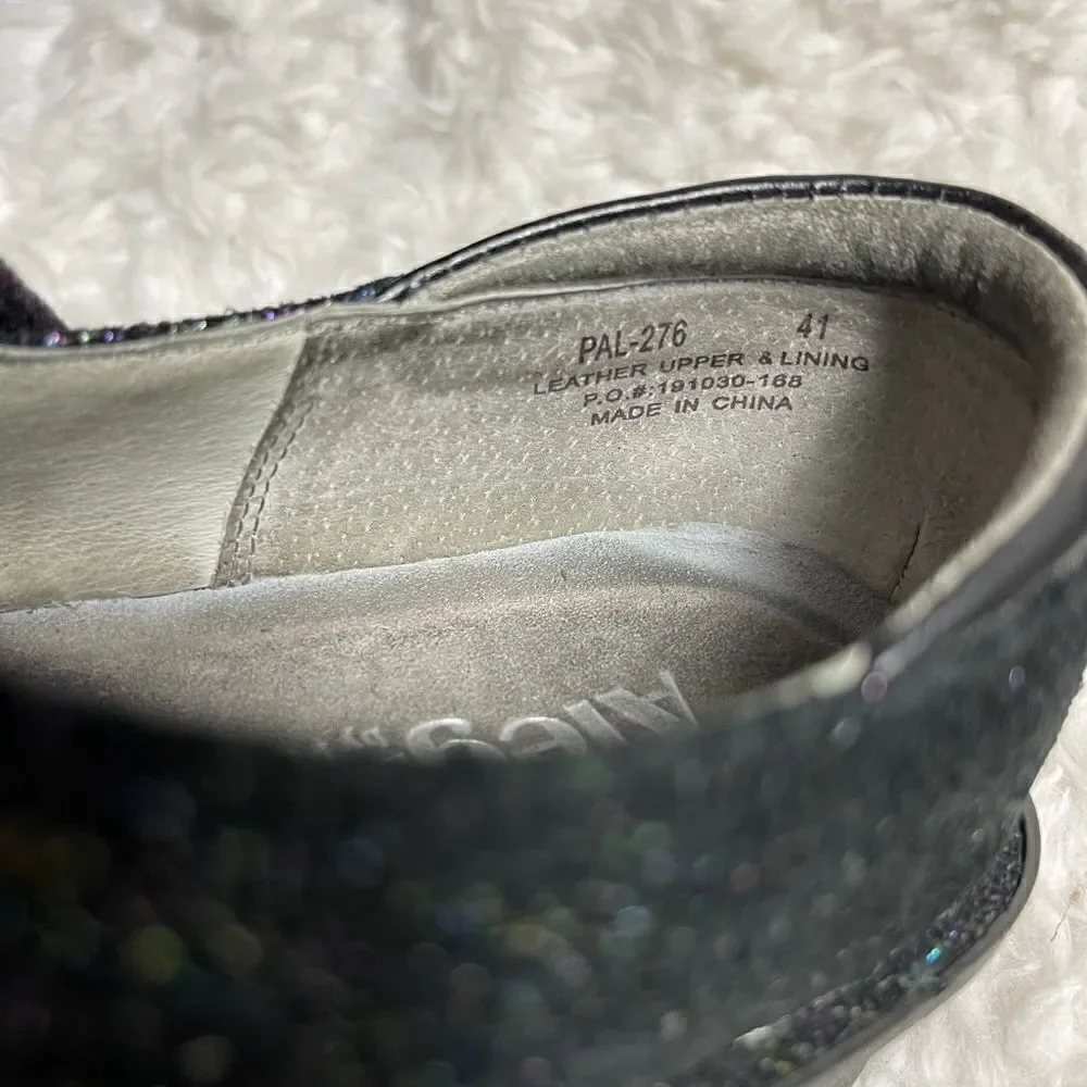Alegria leather black
